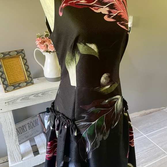 Ted Baker Dress size U.S 6 - Picture 5 of 8